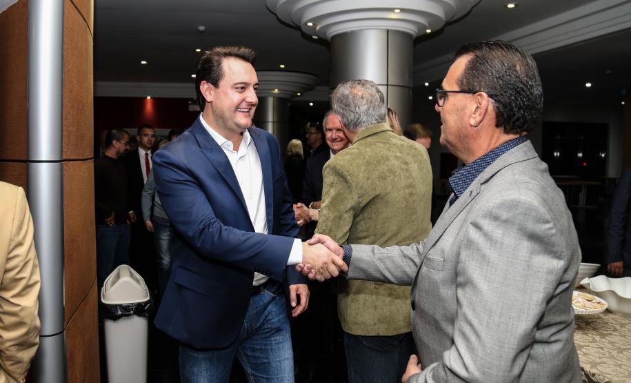 O governador Carlos Massa Ratinho Junior participa de reunião com associados do Sinduscon-PR. Curitiba, 07/05/2019 - Foto: Geraldo Bubniak/ANPr