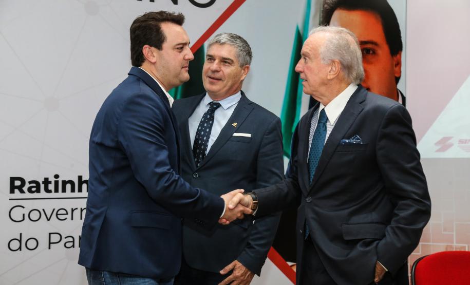 O governador Carlos Massa Ratinho Junior participa de reunião com associados do Sinduscon-PR. Curitiba, 07/05/2019 - Foto: Geraldo Bubniak/ANPr