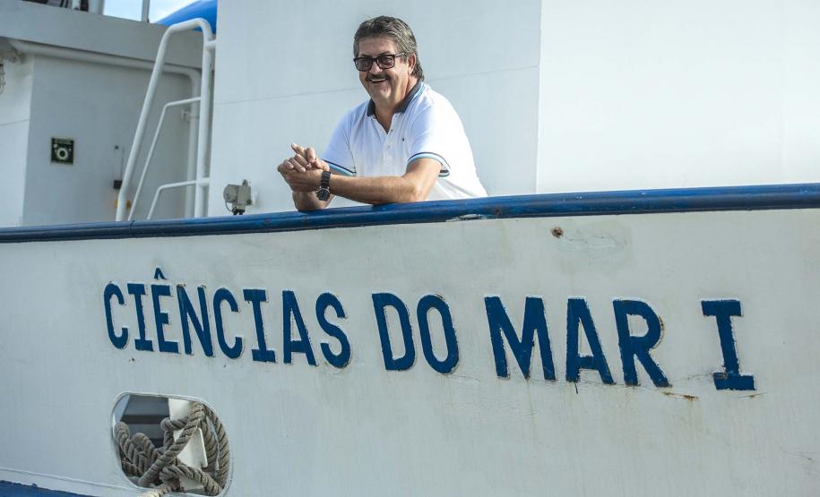 Durante todo o mês de junho, o Porto de Paranaguá vai receber o navio de ensino Ciências do Mar I, da Universidade Federal do Rio Grande do Sul. A embarcação está a serviço dos cursos de Ciências do Mar da Região Sul do Brasil e atenderá alunos do Centro de Estudos do Mar, da Universidade Federal do Paraná (UFPR), e da Universidade Estadual do Oeste do Paraná (Unioeste). Foto: Claudio Neves/APPA