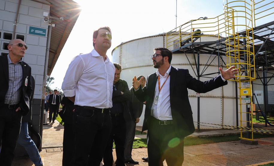 Governador carlos Massa Ratinho Junior durante encontro com o diretor - geral brasileiro da Itaipu Binacional, general Joaquin Silva e Luna - Foz do Iguaçu, 12/06/2019 - Foto: Rodrigo Félix Leal/ANPr