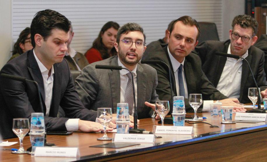 Governador Carlos Massa Ratinho Junior coordena reunião com a equipe de governo. - Curitiba, 25/06/2019 - Foto: Valdelino Alves Pontes