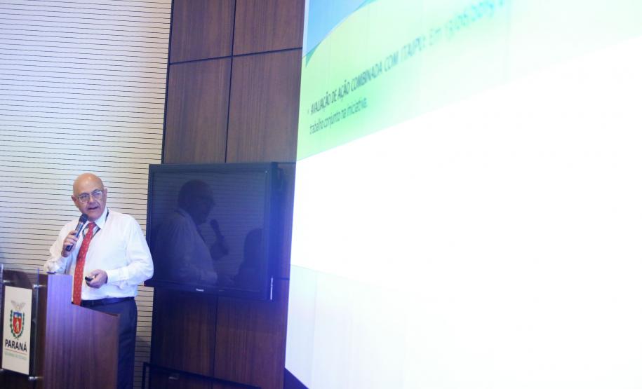 Governador Carlos Massa Ratinho Junior coordena reunião com a equipe de governo. Na foto, Luiz Henrique Fagundes - Curitiba, 25/06/2019 - Foto: Jaelson Lucas/ANPr