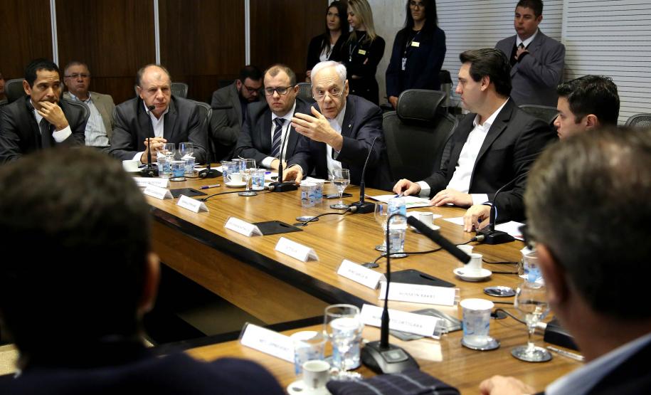 Governador Carlos Massa Ratinho Junior coordena reunião com a equipe de governo. - Curitiba, 25/06/2019 - Foto: Jaelson Lucas/ANPr