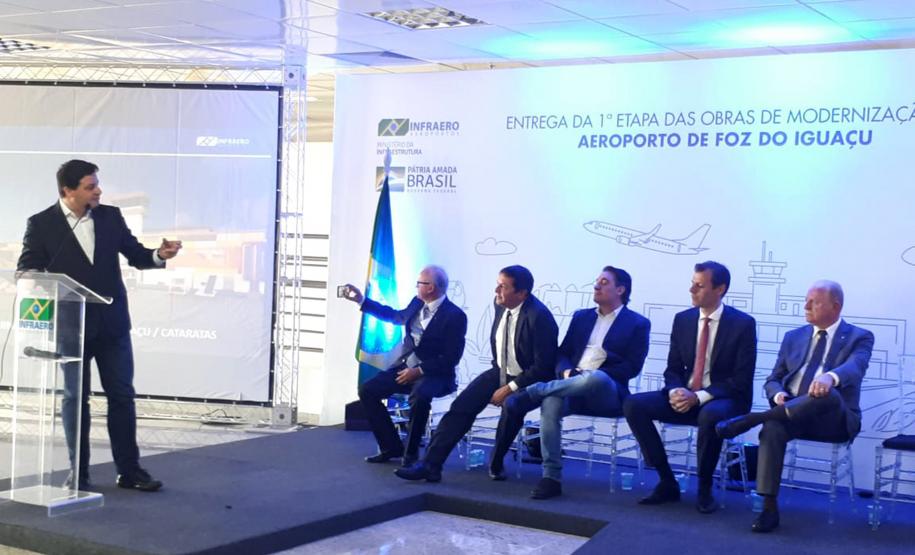 O secretário de Estado de Infraestrutura e Logística, Sandro Alex, participou da inauguração e falou sobre as iniciativas em andamento para melhorar a infraestrutura e reforçar o polo turístico de Foz do Iguaçu. - Foz do Iguaçu, 28/06/2019 - Foto: Divulgação