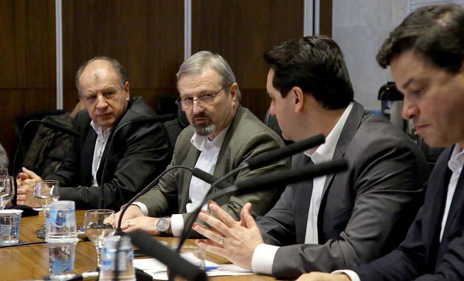 Governador Carlos Massa Ratinho Junior durante reunião com executivos da Klabin. Na imagem, José Totti, diretor Florestal da Klabin =- Curitiba, 02/07/2019 - Foto: Jaelson Lucas/ANPr