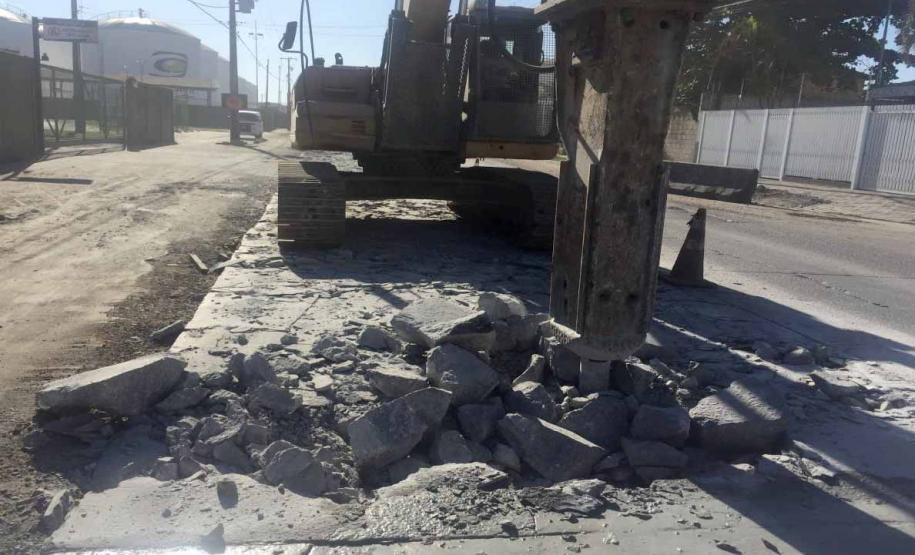 O litoral paranaense conta com R$ 29,3 milhões em obras do Departamento de Estradas de Rodagem do Paraná. O município de Paranaguá concentra os investimentos, com a construção de um viaduto na interseção da BR-277 com Avenida Ayrton Senna e a recuperação da Avenida Bento Rocha. Foto: Divulgação/DER