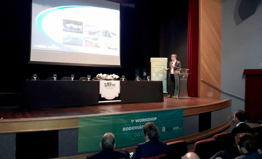 Segurança rodoviária foi discutido nesta segunda-feira (12) no I Workshop Rodoviário do Departamento de Estradas de Rodagem do Paraná (DER/PR), que acontece em Curitiba