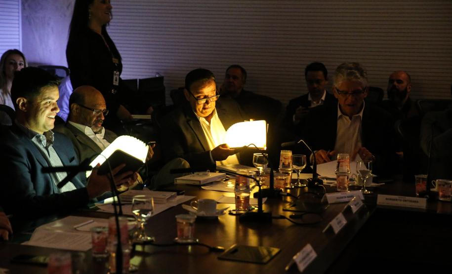 O governador Carlos Massa Ratinho Junior participa nesta terça-feira (15) da reunião com a equipe de governo. 15/10/2019 - Foto: Geraldo Bubniak/AEN