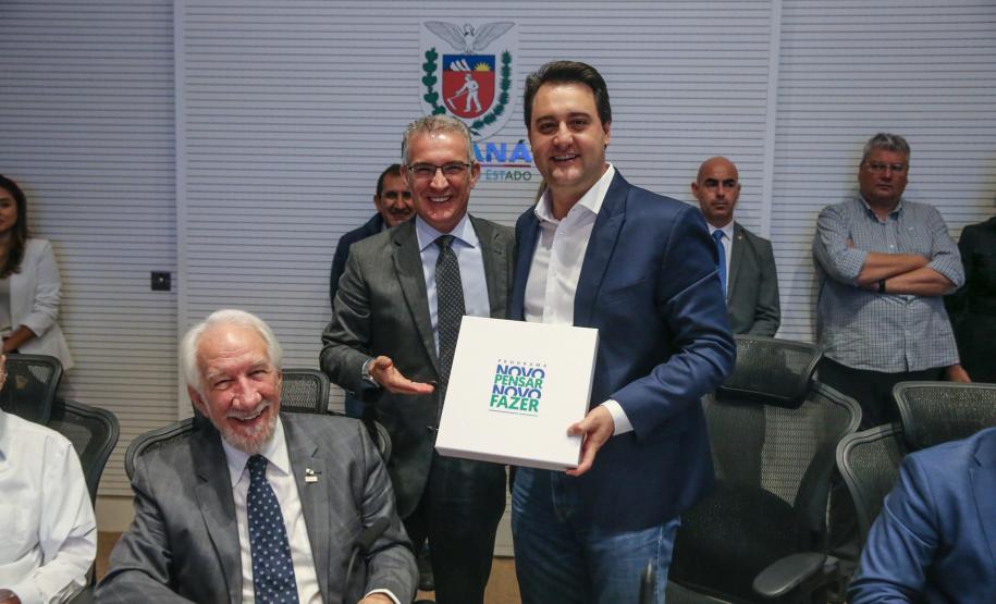 O governador Carlos Massa Ratinho Junior participa nesta terça-feira (15) da reunião com a equipe de governo. 15/10/2019 - Foto: Geraldo Bubniak/AEN