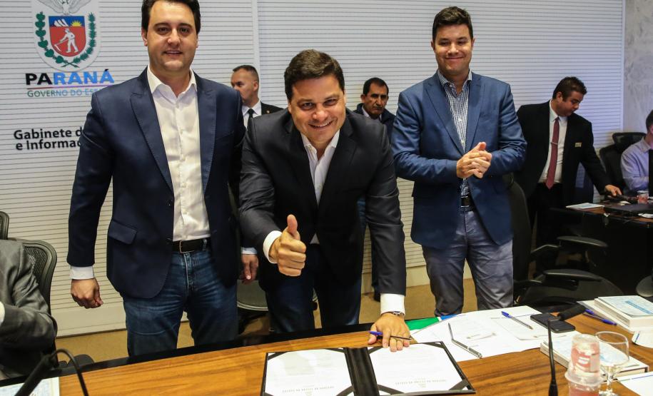 O governador Carlos Massa Ratinho Junior participa nesta terça-feira (15) da reunião com a equipe de governo. 15/10/2019 - Foto: Geraldo Bubniak/AEN