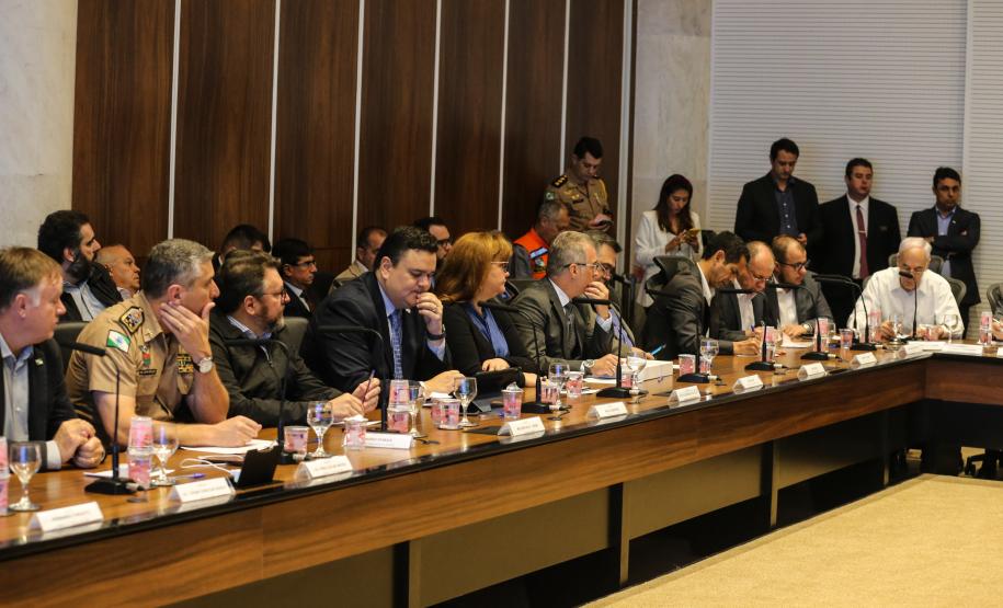 O governador Carlos Massa Ratinho Junior participa nesta terça-feira (15) da reunião com a equipe de governo. 15/10/2019 - Foto: Geraldo Bubniak/AEN