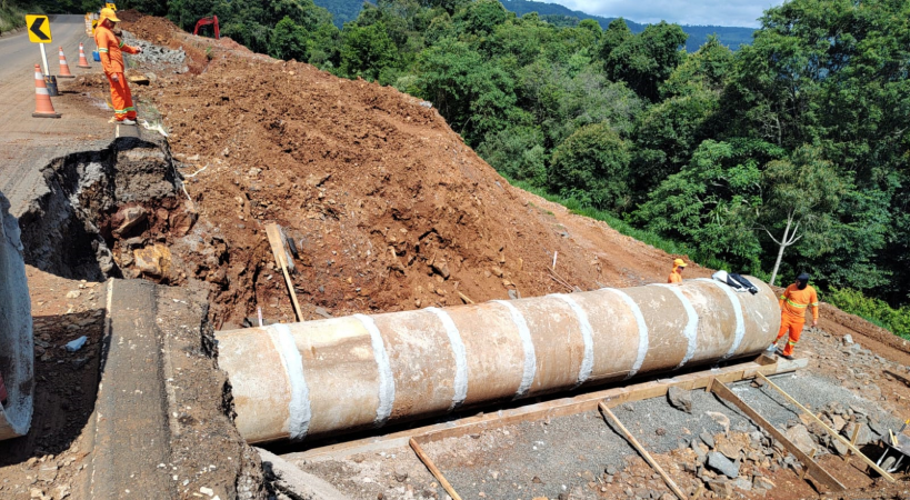 Obras de recuperação emergencial da PR-170, em Bituruna, avançam ...