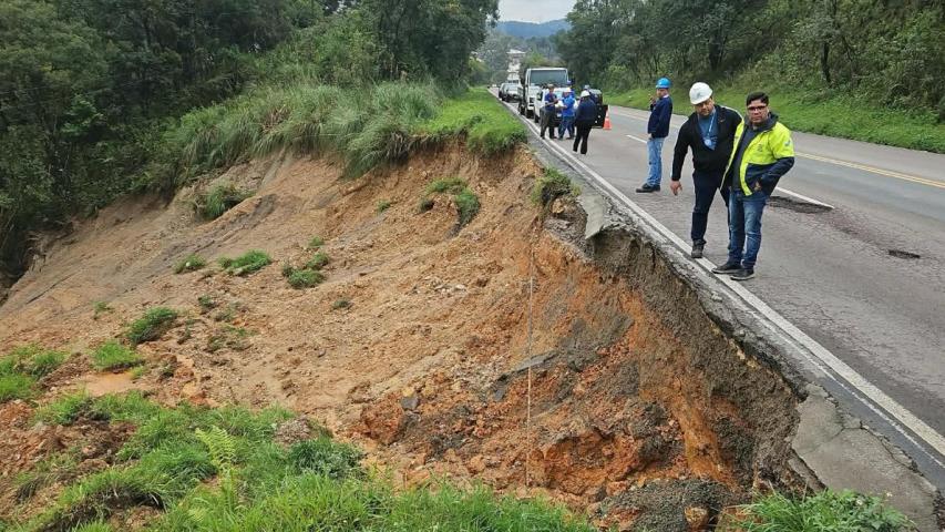Rodovia dos Minérios - erosão no km 19